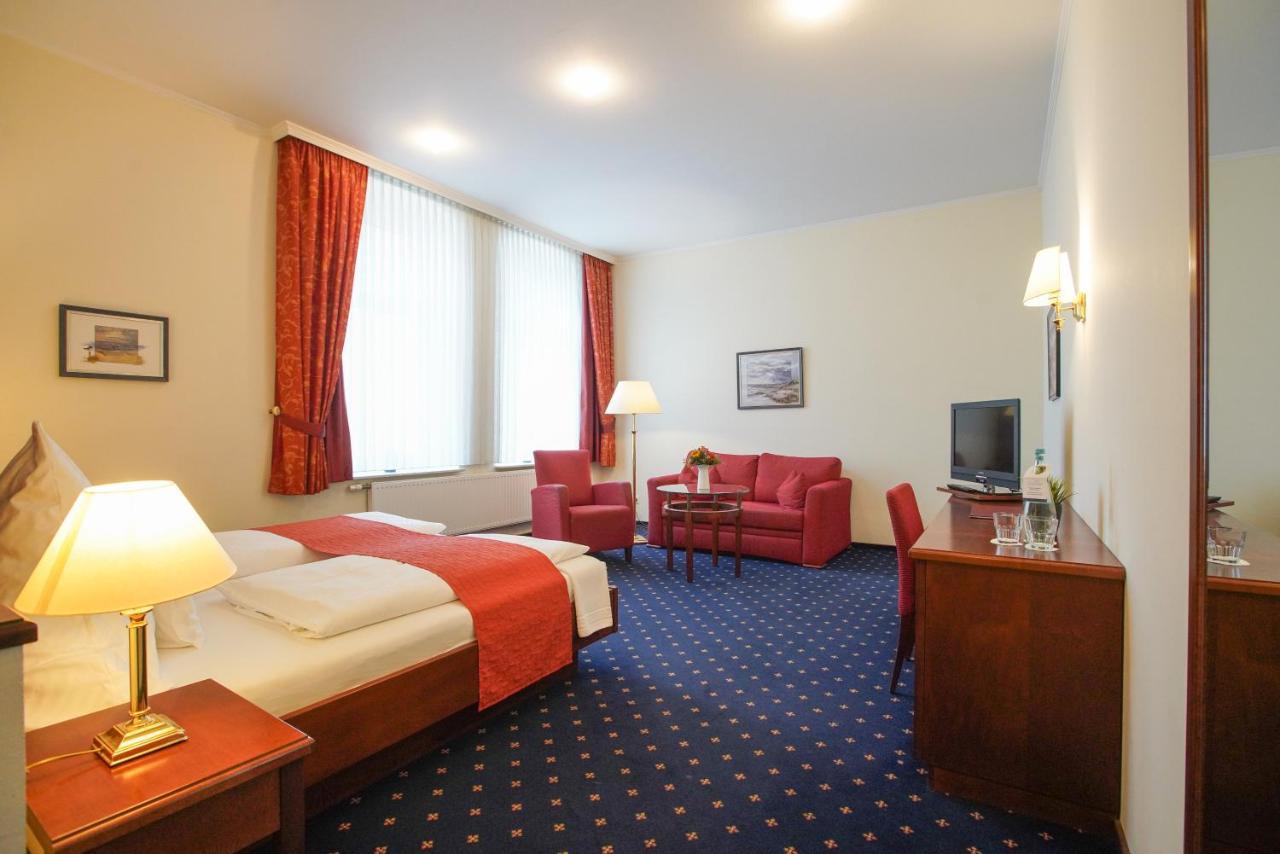 Strandhotel Ostfriesenhof Borkum Exterior photo
