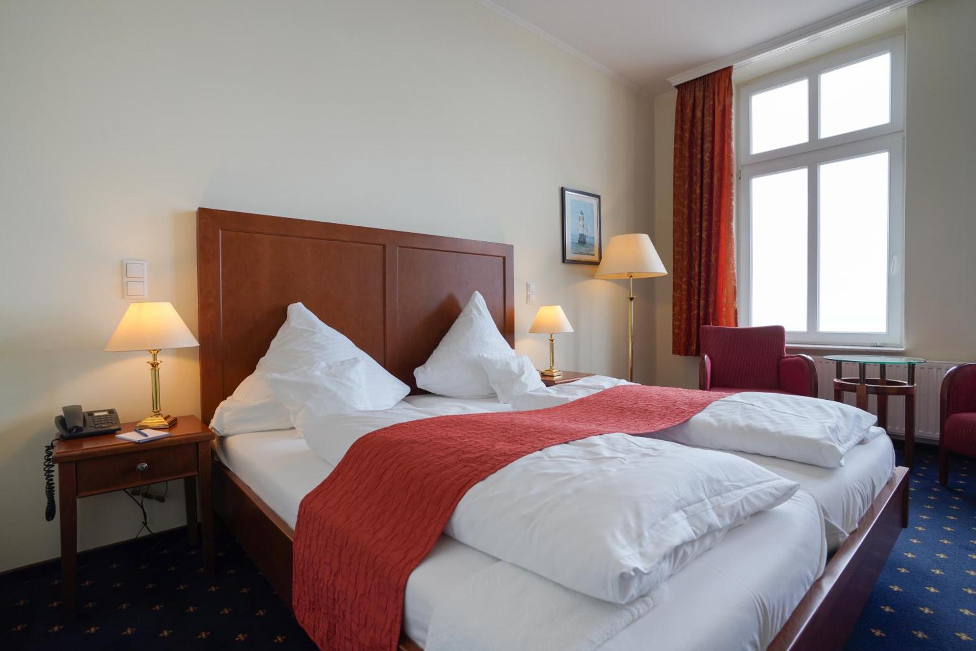 Strandhotel Ostfriesenhof Borkum Room photo